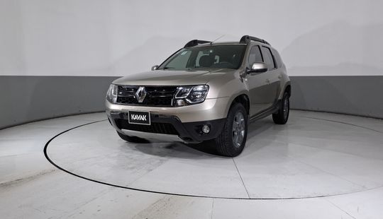 Renault • Duster