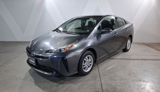 Toyota • Prius