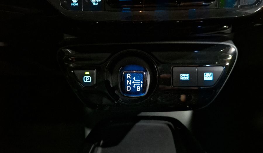 Toyota Prius 1.8 HEV BASE AUTO Hatchback 2021