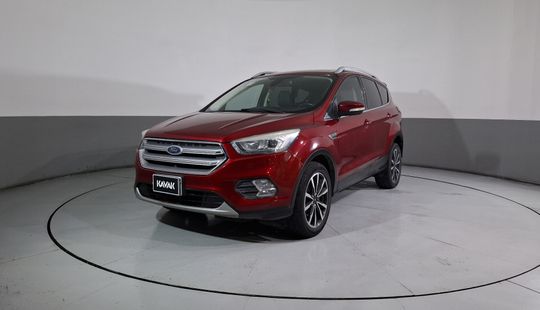Ford • Escape