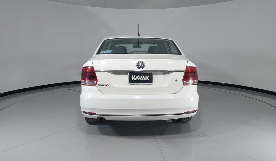 Volkswagen Vento 1.6 COMFORTLINE MT Sedan 2016