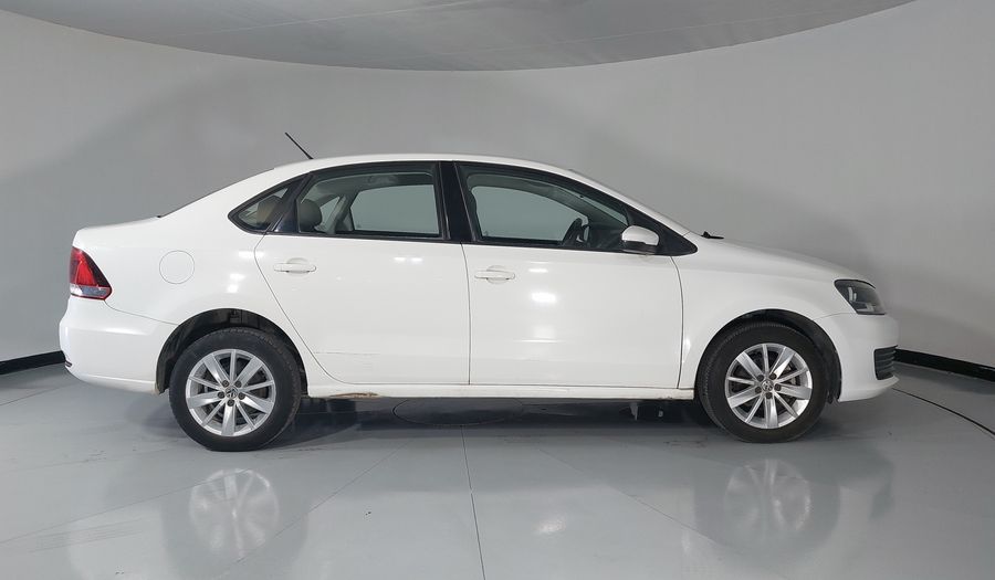 Volkswagen Vento 1.6 COMFORTLINE MT Sedan 2016