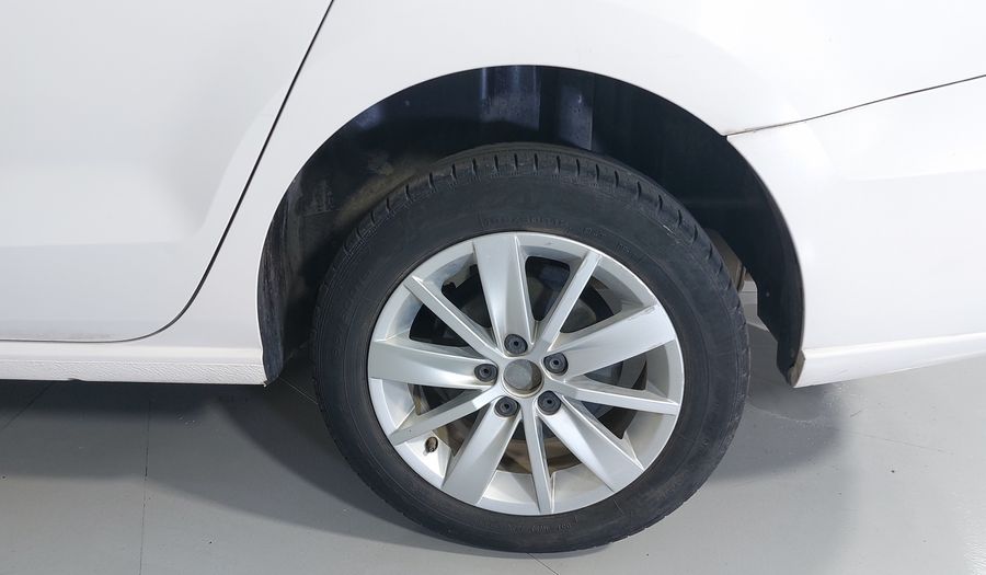 Volkswagen Vento 1.6 COMFORTLINE MT Sedan 2016