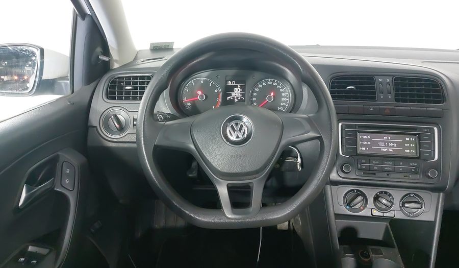 Volkswagen Vento 1.6 COMFORTLINE MT Sedan 2016