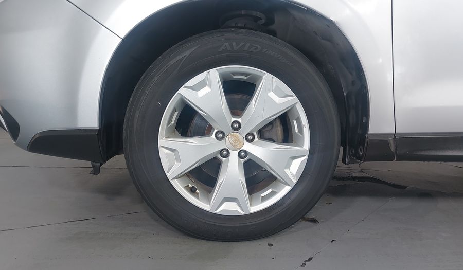 Subaru Forester 2.5 AWD XSL Suv 2014