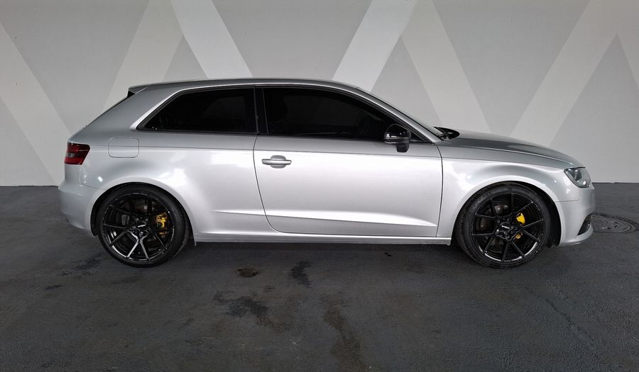 Audi A3 1.4 TFSI AMBIENTE S TRONIC Hatchback 2014