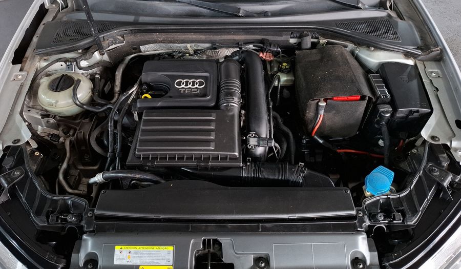 Audi A3 1.4 TFSI AMBIENTE S TRONIC Hatchback 2014