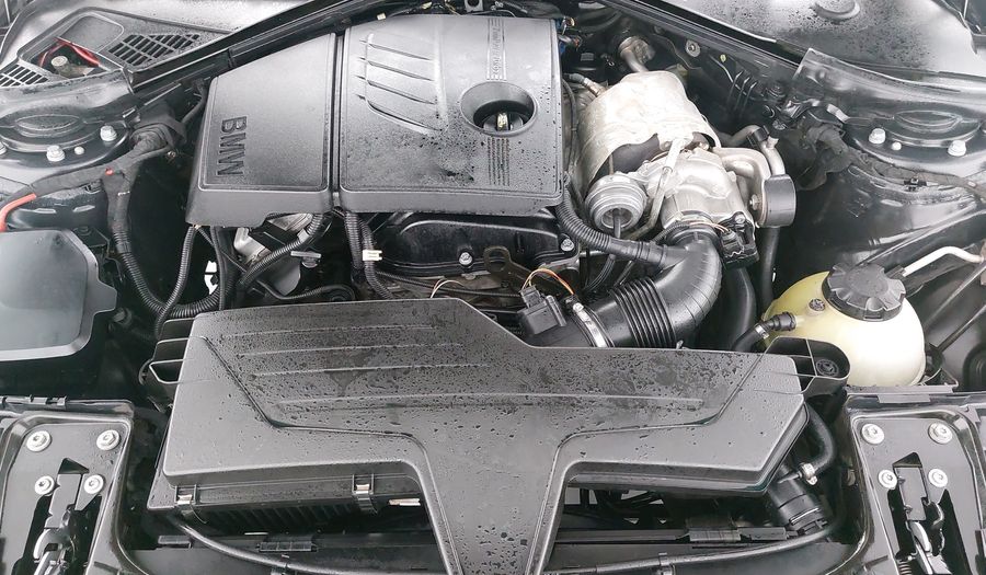 Bmw Serie 1 1.6 120IA Hatchback 2016