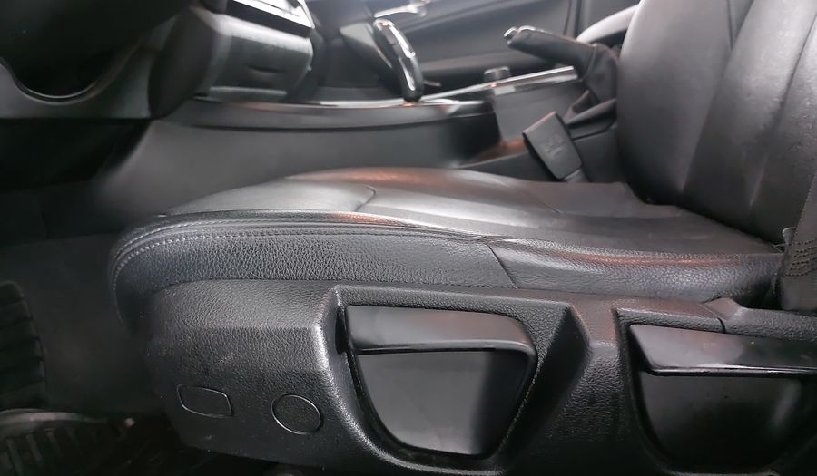 Bmw Serie 1 1.6 120IA Hatchback 2016