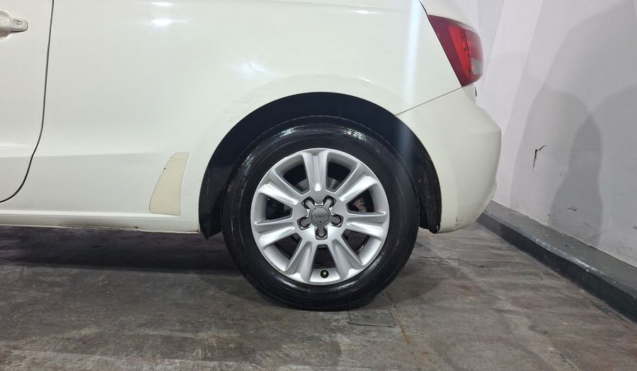 Audi A1 1.4 TFSI COOL S TRONIC Hatchback 2015