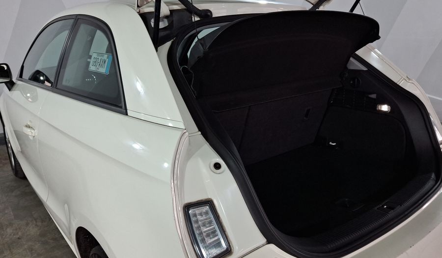 Audi A1 1.4 TFSI COOL S TRONIC Hatchback 2015