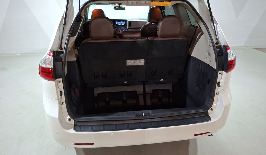 Toyota Sienna 3.5 LIMITED AT Minivan 2017