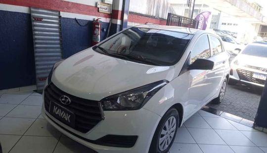 Hyundai • HB20