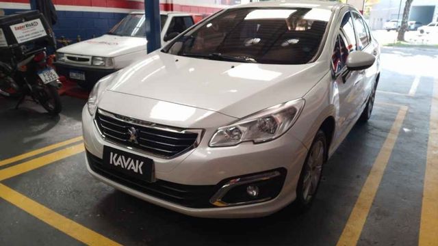 Peugeot • 408