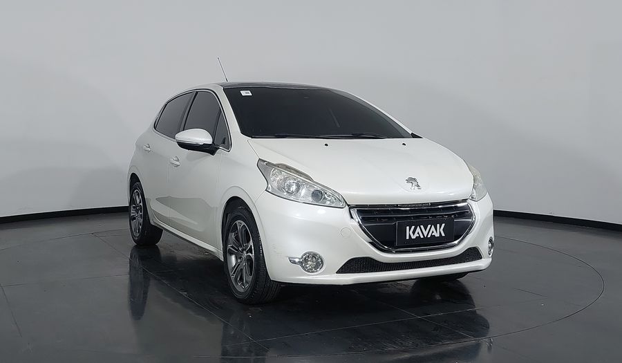 Peugeot 208 GRIFFE Hatchback 2015