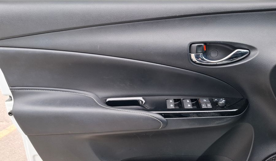 Toyota Yaris 1.5 XLS PACK CVT Hatchback 2022