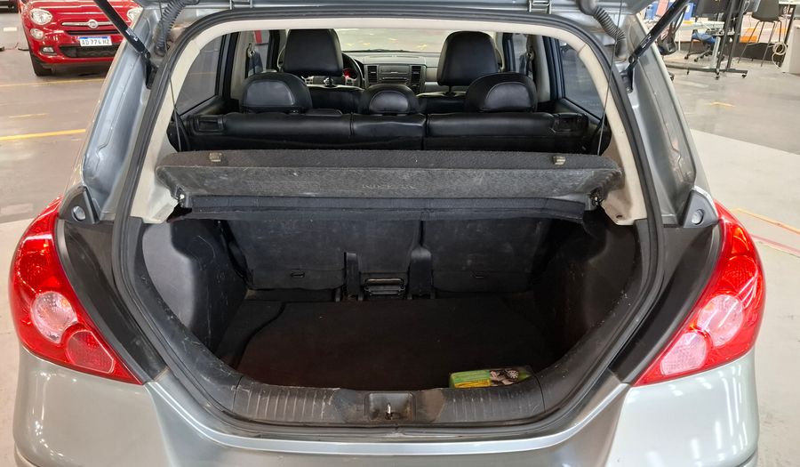 Nissan Tiida 1.8 TEKNA MT Hatchback 2012