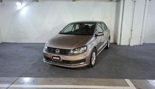 Volkswagen • Vento