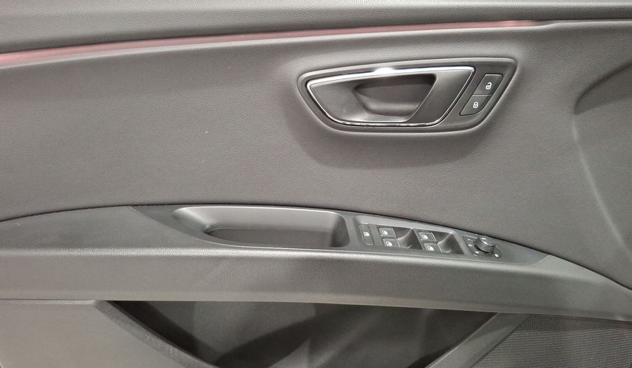 Seat Leon 1.4 XCELLENCE 150 HP DSG Hatchback 2017