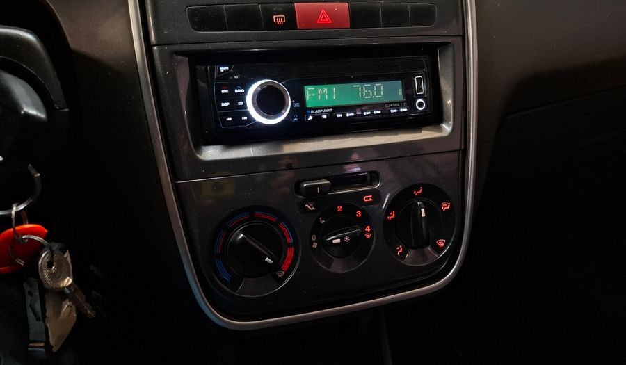 Fiat Punto 1.4 ATTRACTIVE 5P Hatchback 2012