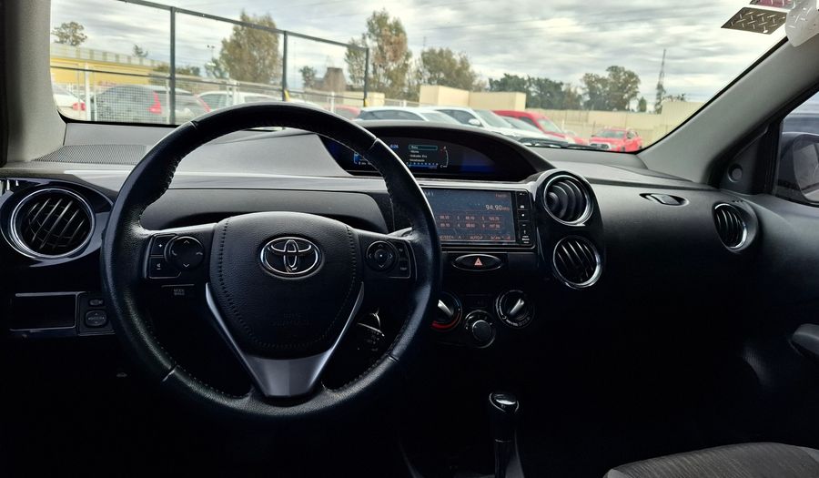 Toyota Etios 1.5 XLS AT Hatchback 2017
