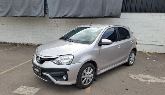 Toyota • Etios