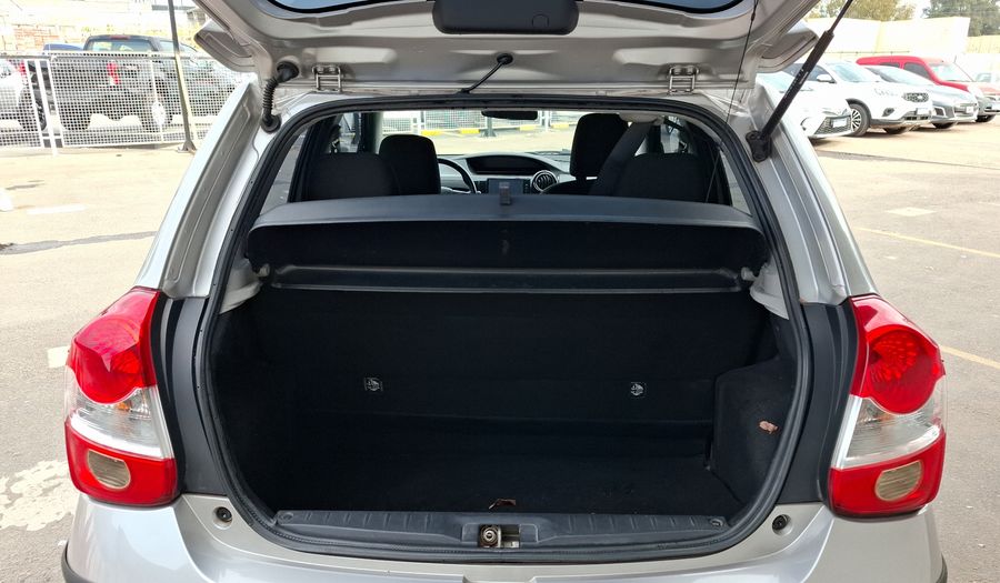 Toyota Etios 1.5 XLS AT Hatchback 2017