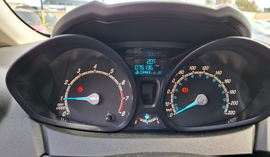 Ford Fiesta Kinetic Design 1.6 S Hatchback 2015