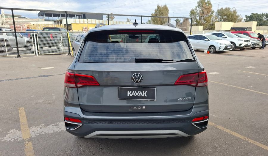 Volkswagen Taos 1.4 250 TSI COMFORTLINE AUTO Suv 2022
