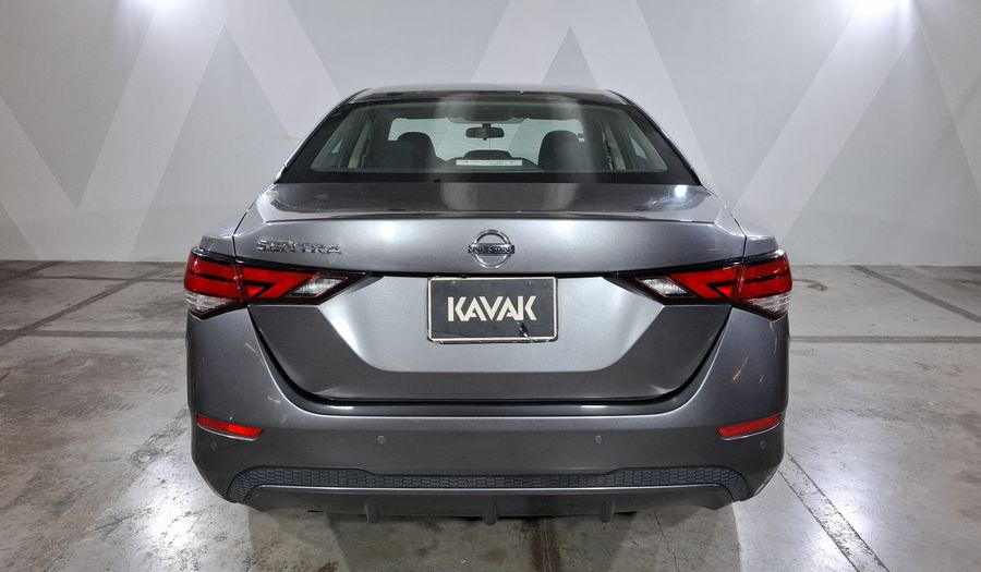Nissan Sentra 2.0 ADVANCE CVT Sedan 2022
