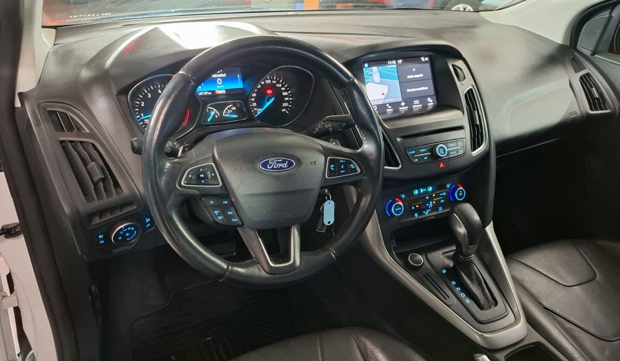 Ford Focus Iii 2.0 SE PLUS AT Hatchback 2017