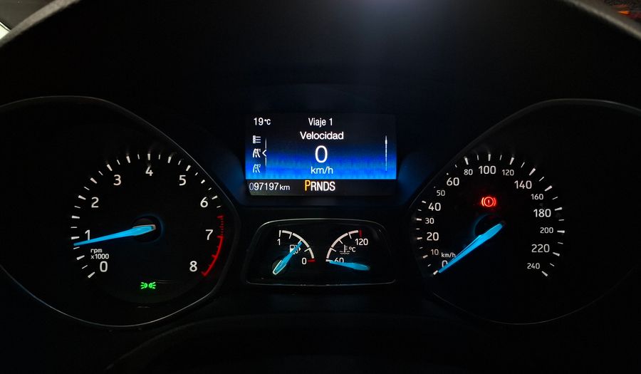 Ford Focus Iii 2.0 SE PLUS AT Hatchback 2017