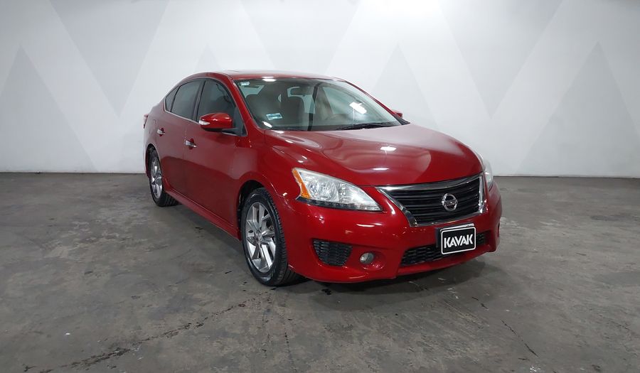 Nissan Sentra 1.8 SR NAVI CVT Sedan 2015