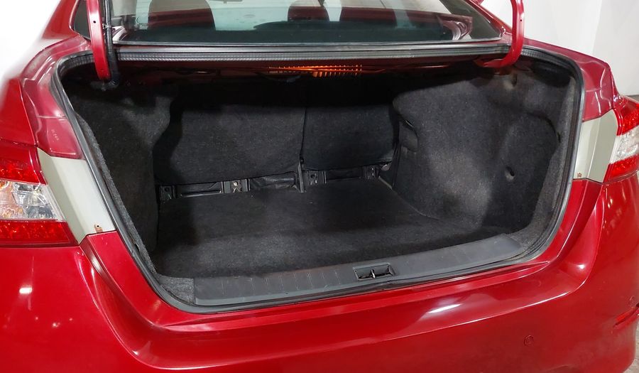 Nissan Sentra 1.8 SR NAVI CVT Sedan 2015