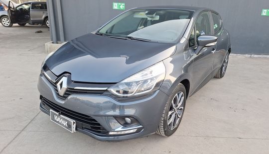 Renault • Clio