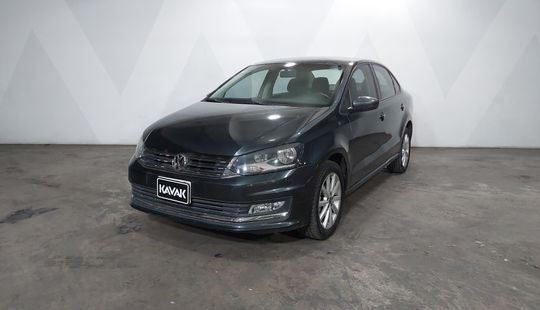 Volkswagen • Vento