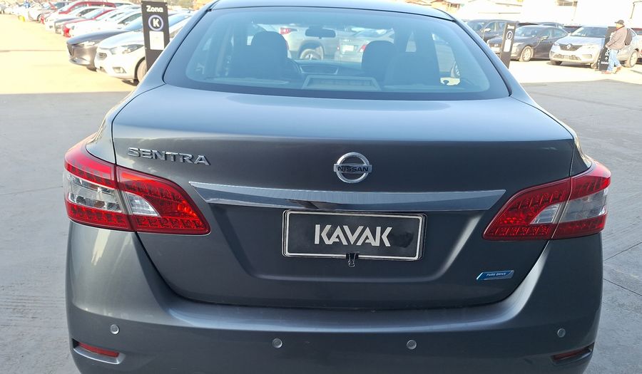 Nissan Sentra 1.8 SENSE Sedan 2016