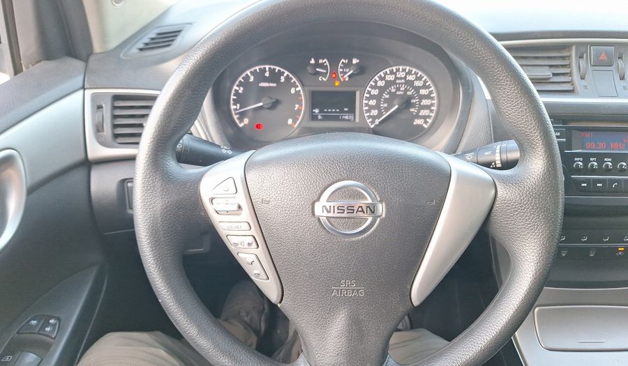 Nissan Sentra 1.8 SENSE Sedan 2016