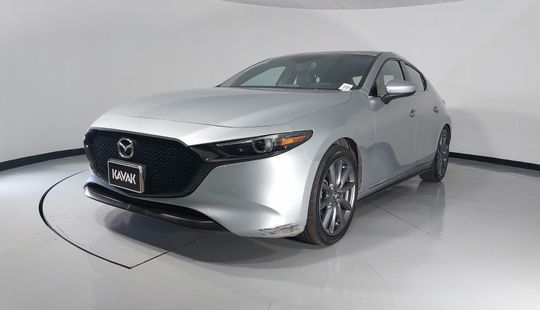 Mazda • Mazda 3