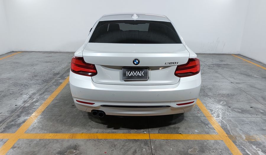 Bmw Serie 2 2.0 220I AUTO Coupe 2021