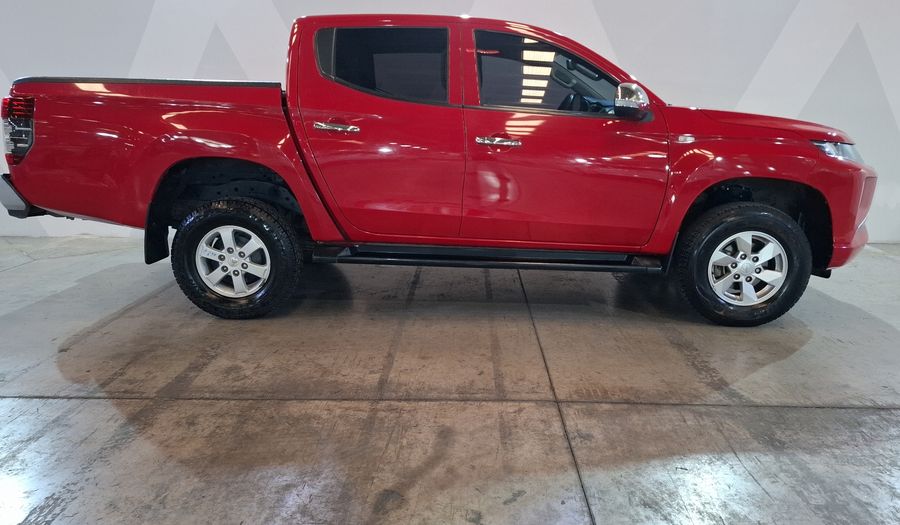 Mitsubishi L200 2.4 GLX GASOLINA Pickup 2023