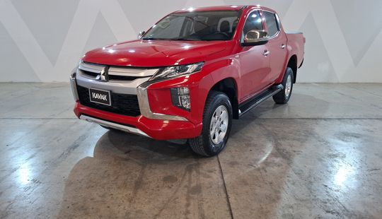 Mitsubishi • L200