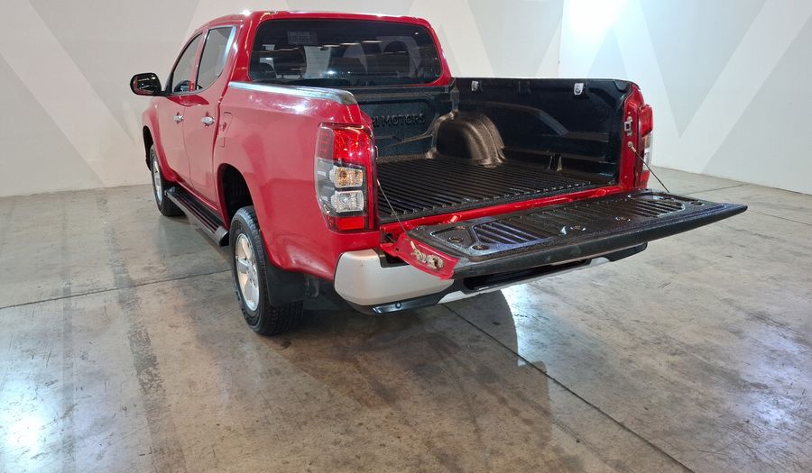 Mitsubishi L200 2.4 GLX GASOLINA Pickup 2023