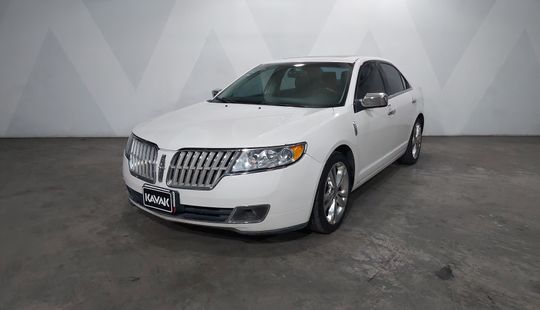 Lincoln • MKZ