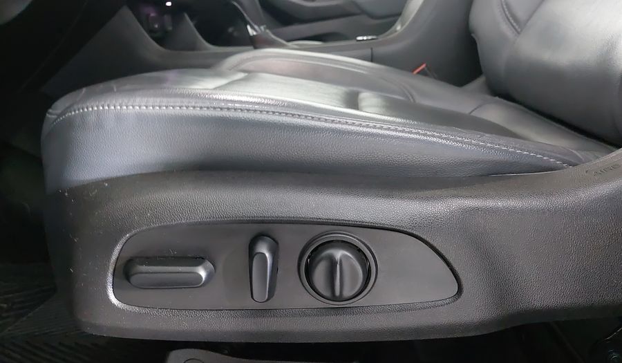 Chevrolet Traverse 3.6 LT C 8 PAS AUTO Suv 2019