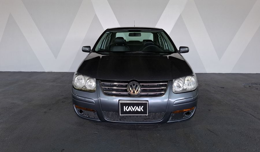 Volkswagen Jetta 1.9 TDI MT Sedan 2010