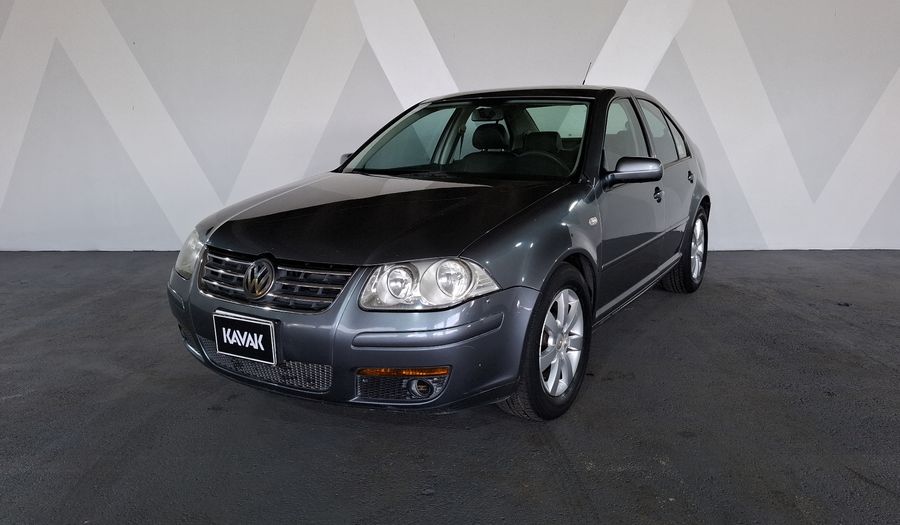 Volkswagen Jetta 1.9 TDI MT Sedan 2010