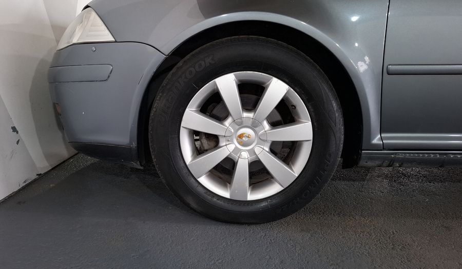 Volkswagen Jetta 1.9 TDI MT Sedan 2010