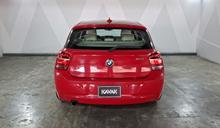 Bmw Serie 1 1.6 118IA Hatchback 2013