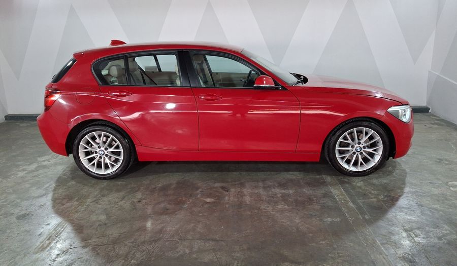 Bmw Serie 1 1.6 118IA Hatchback 2013